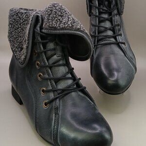 NIB Diva Lounge Faux Fur Ankle Boots - 7.5M